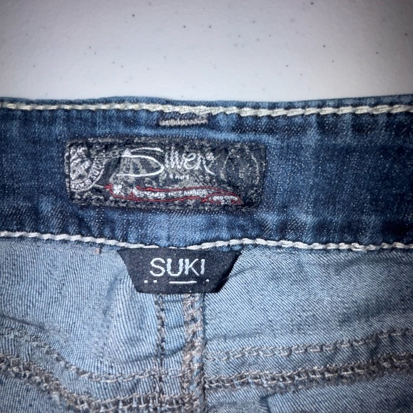 Silver Suki Women’s Capris - Picture 4 of 10